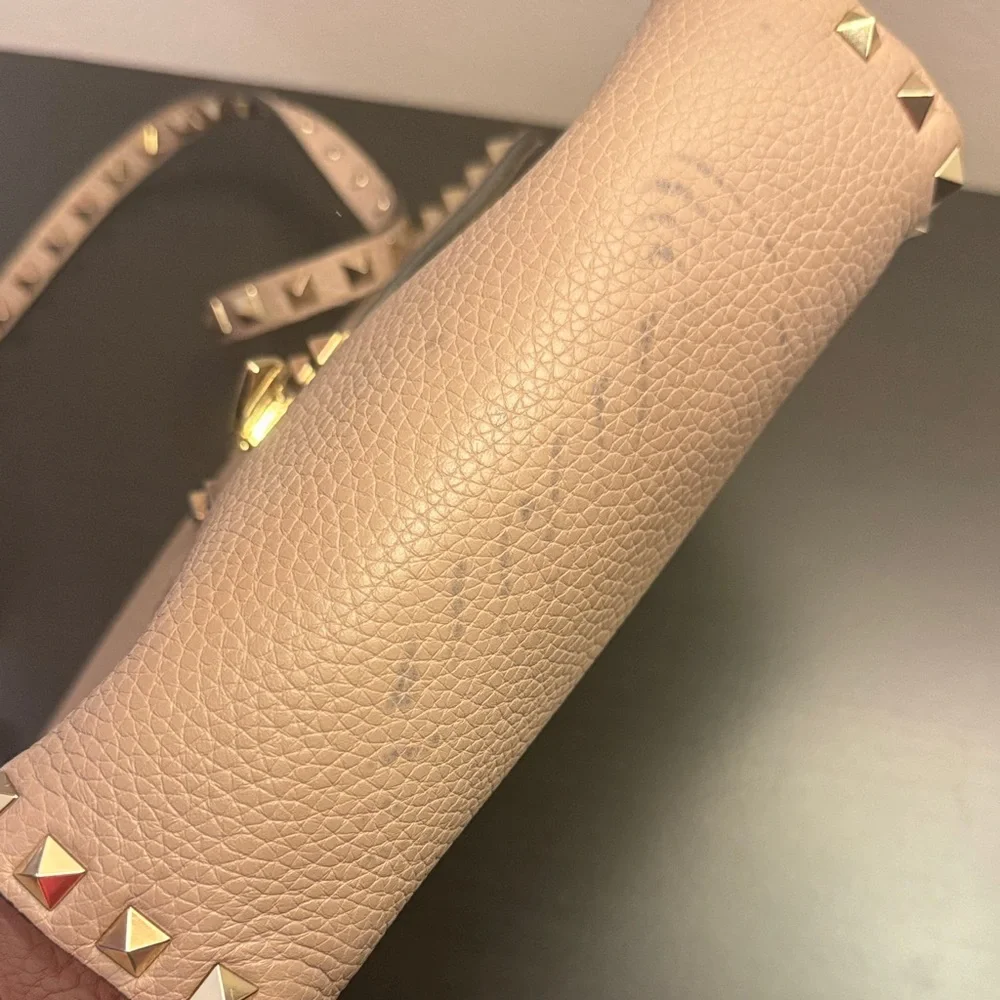 Valentino Garavani Rock Stud Leather Crossbody Bag with Gold Hardware - Picture 6 of 15